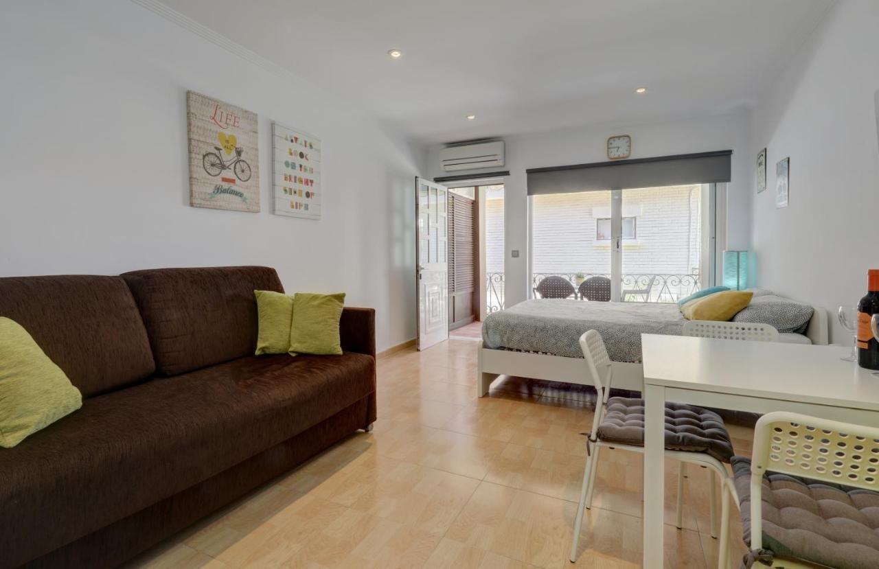 071 - Beachside Studio Perfect For A Family Getaway Apartment Torremolinos Exterior foto