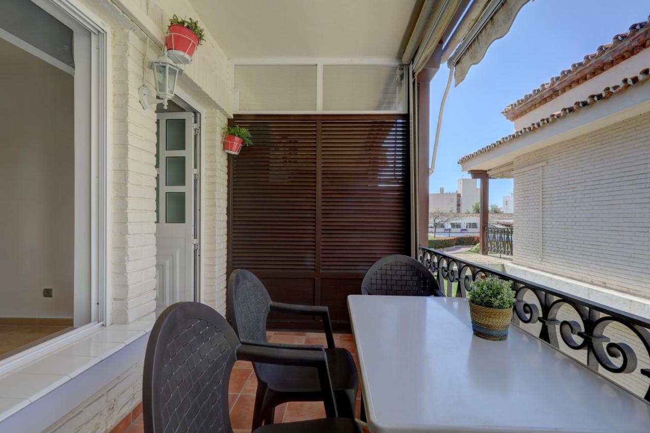 071 - Beachside Studio Perfect For A Family Getaway Apartment Torremolinos Exterior foto