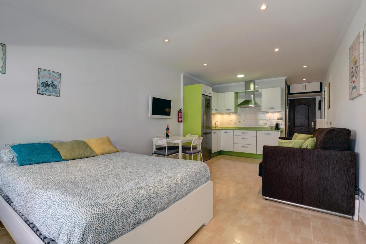 071 - Beachside Studio Perfect For A Family Getaway Apartment Torremolinos Exterior foto