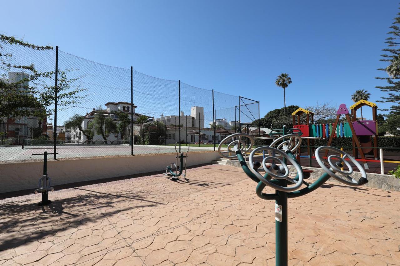 071 - Beachside Studio Perfect For A Family Getaway Apartment Torremolinos Exterior foto