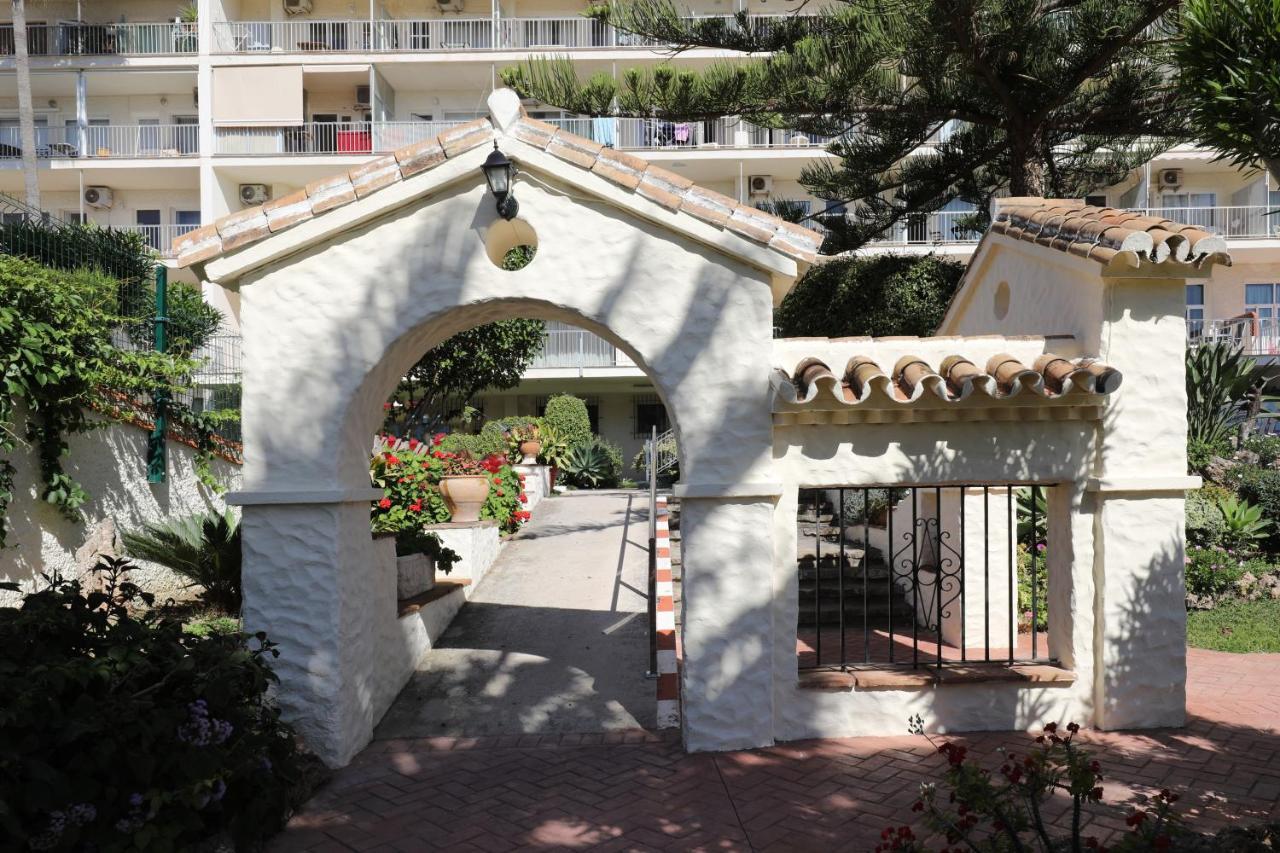 071 - Beachside Studio Perfect For A Family Getaway Apartment Torremolinos Exterior foto
