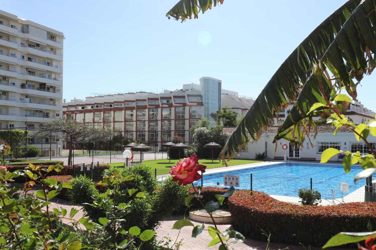 071 - Beachside Studio Perfect For A Family Getaway Apartment Torremolinos Exterior foto